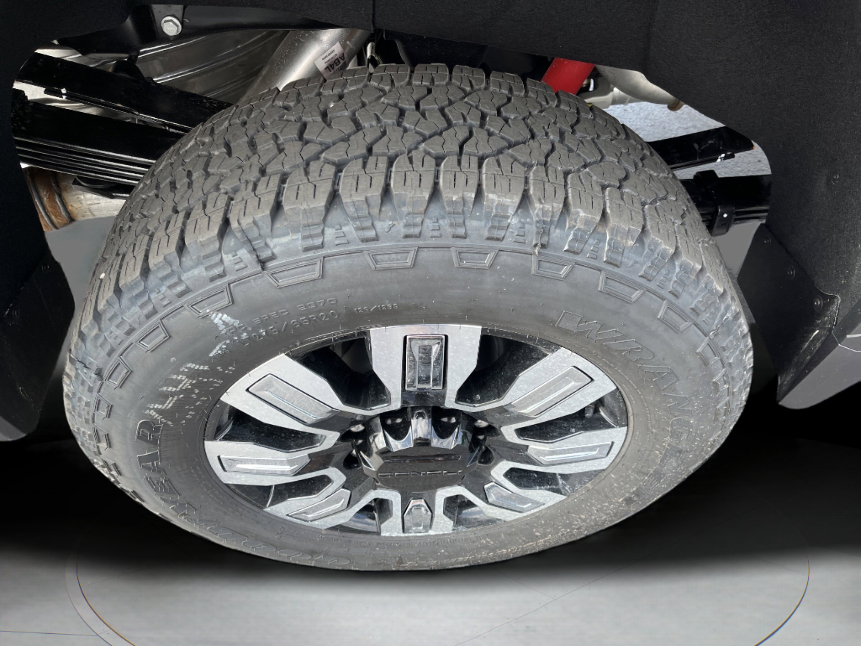 New 2026 GMC Sierra 2500 Denali w/ Denali Reserve Package image 9