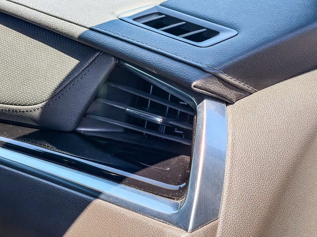 Certified 2024 Cadillac XT6 Luxury w/ LPO, Floor Liner Package FWD image 29