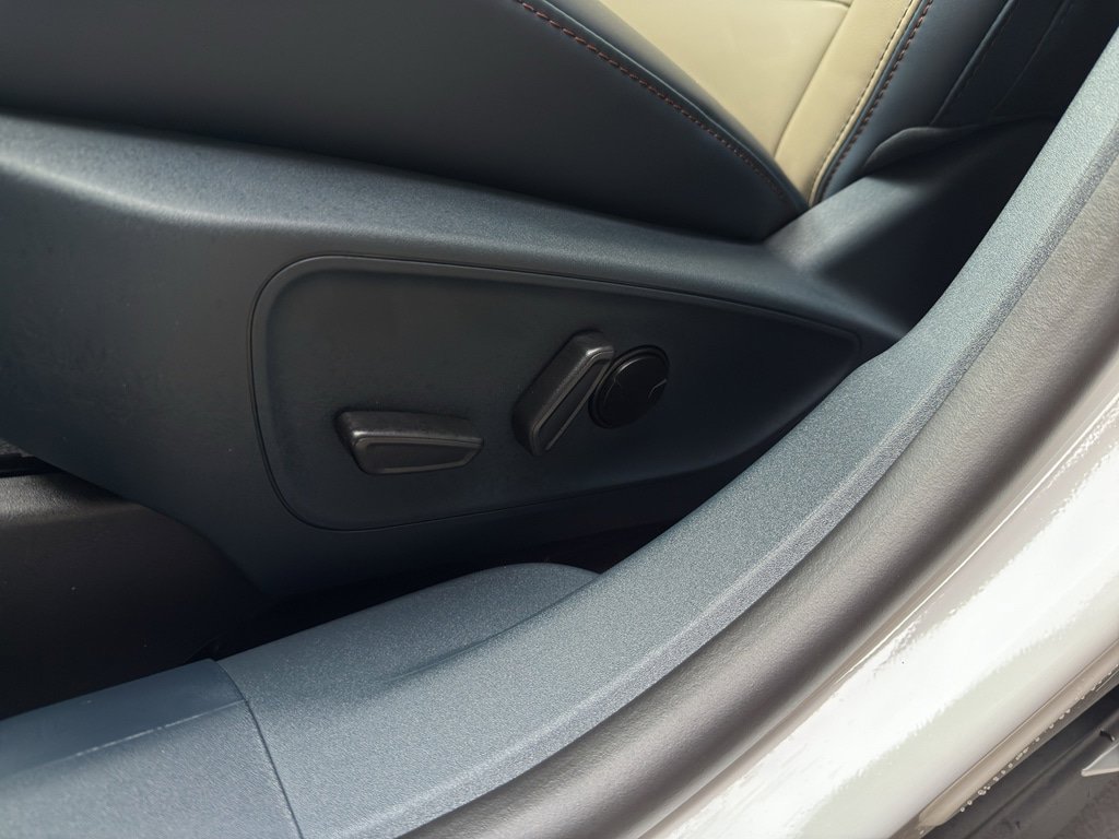 New 2026 Ford Maverick Lariat AWD/4WD image 17