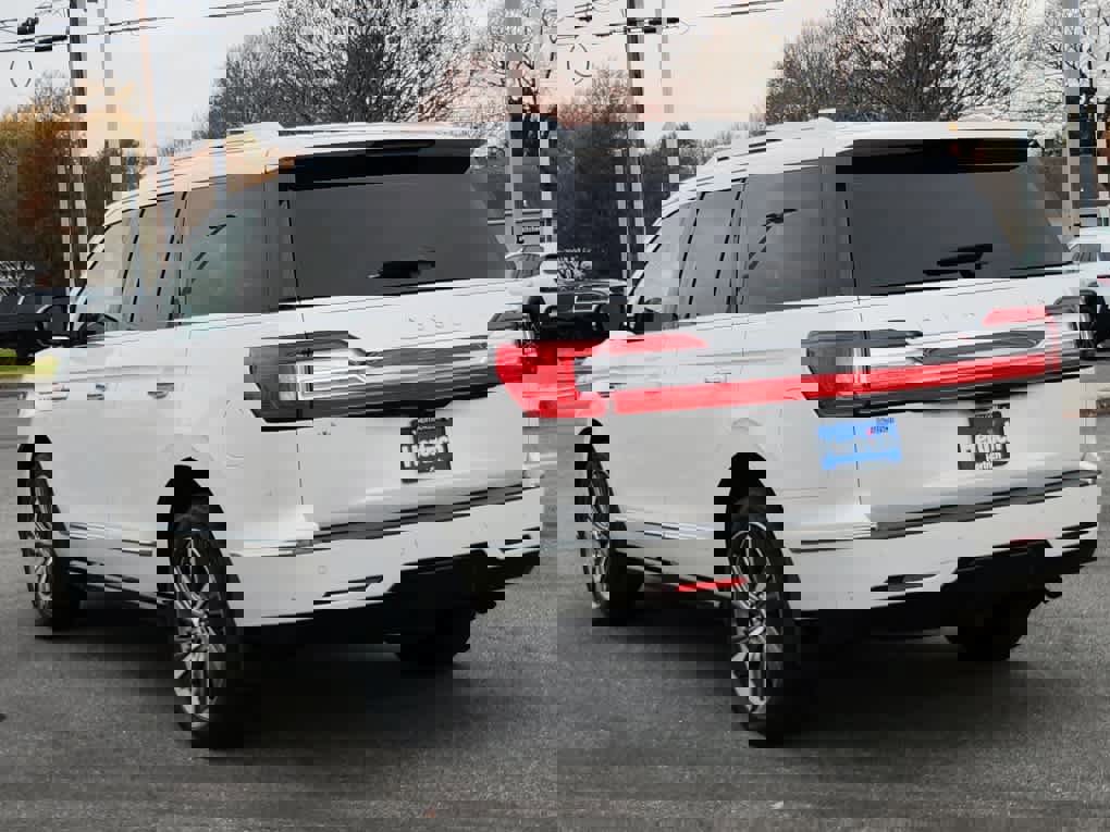 Used 2019 Lincoln Navigator Reserve w/ Cargo Package image 4