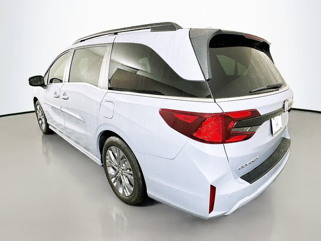 Certified 2025 Honda Odyssey Touring image 7