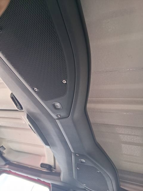 Used 2024 Jeep Wrangler Unlimited image 12