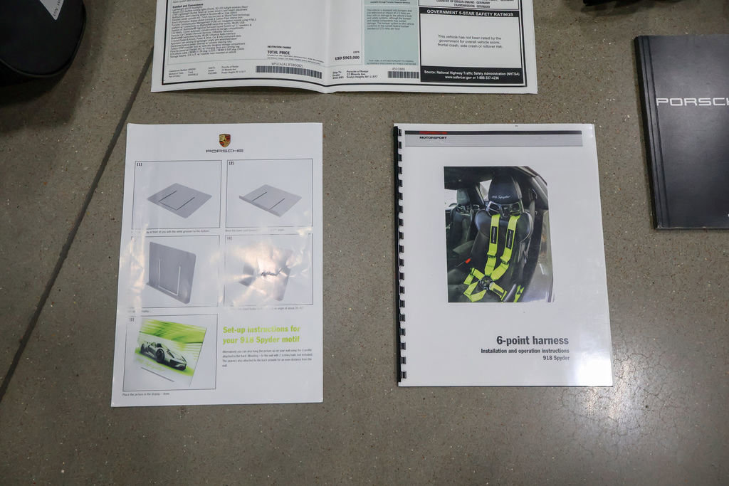 Used 2015 Porsche 918 Spyder image 74