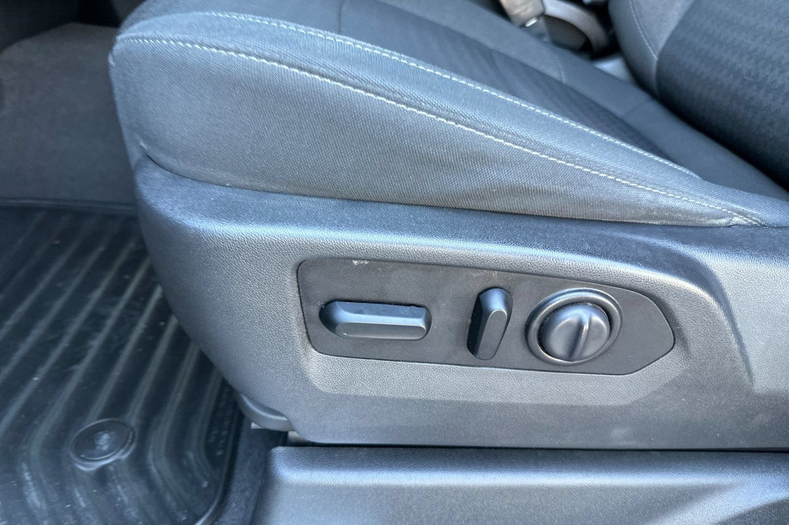 Certified 2021 GMC Sierra 1500 Elevation RWD image 12