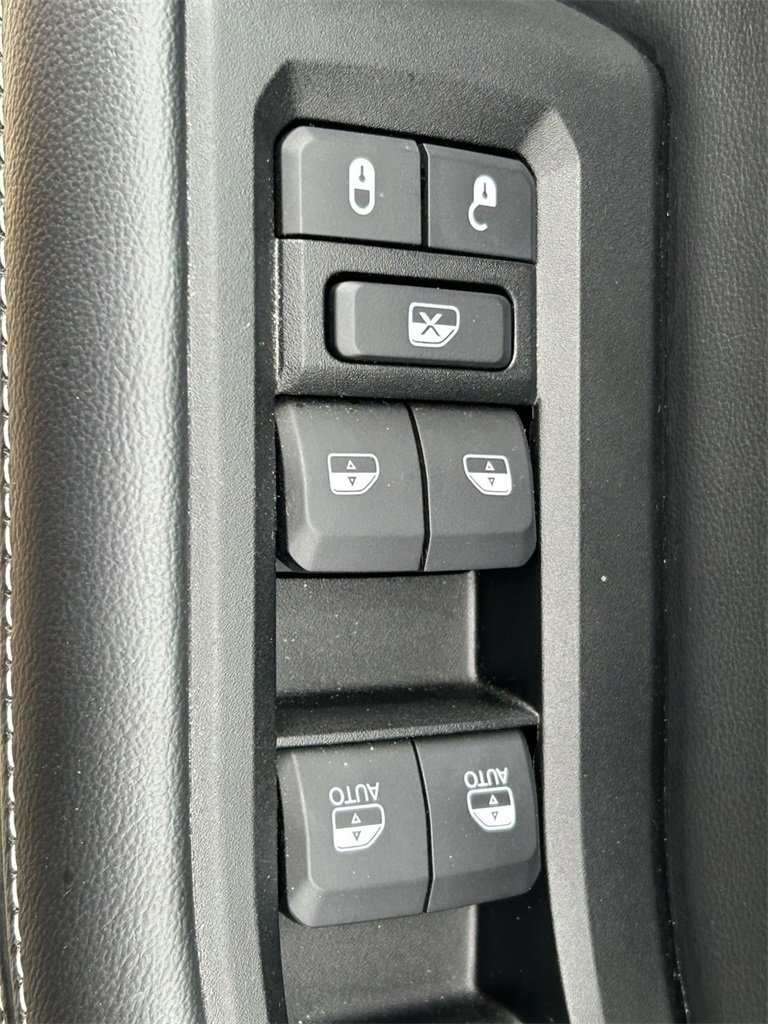 Used 2025 Jeep Grand Cherokee L Limited image 26