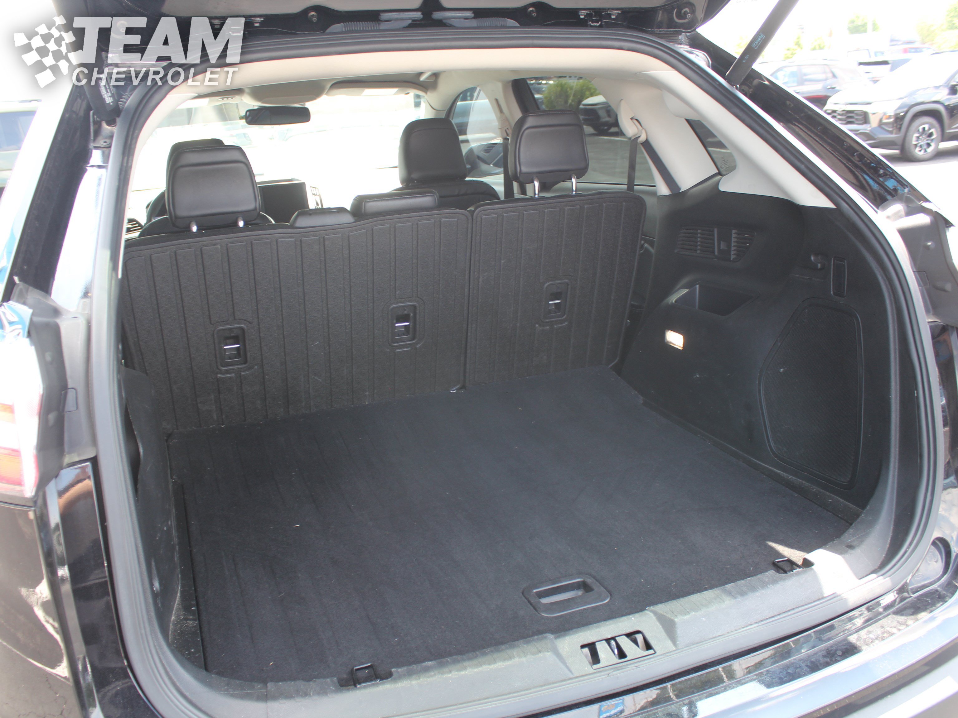 Used 2022 Ford Edge Titanium AWD/4WD image 29