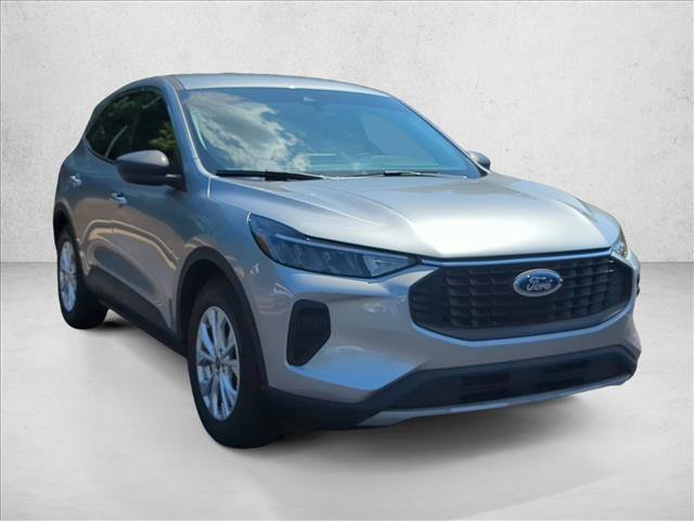 Used 2024 Ford Escape Active w/ Cold Weather Package FWD video 3