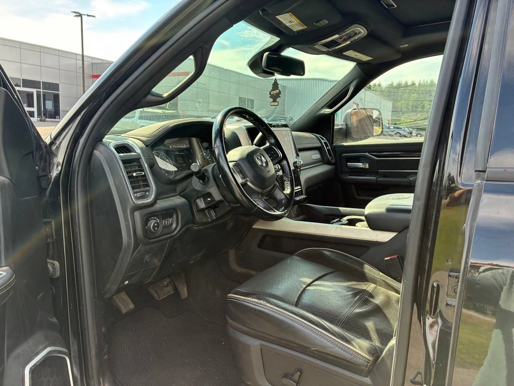 Used 2019 RAM 2500 Laramie w/ Night Edition AWD/4WD image 12