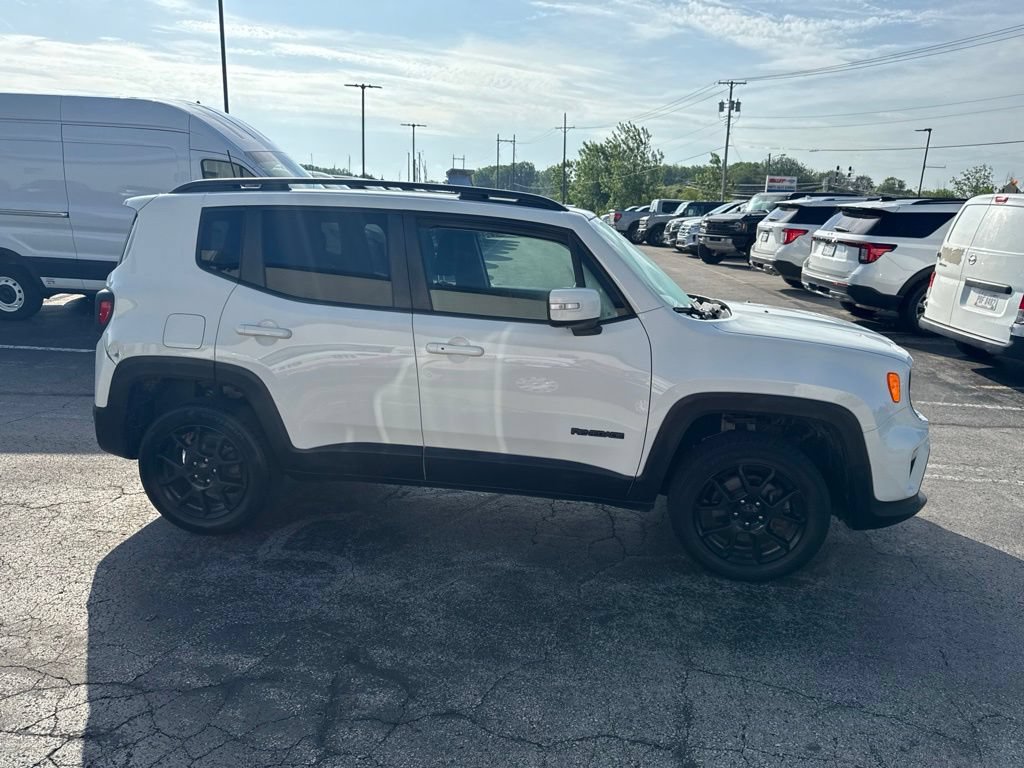 Used 2020 Jeep Renegade Altitude AWD/4WD image 2