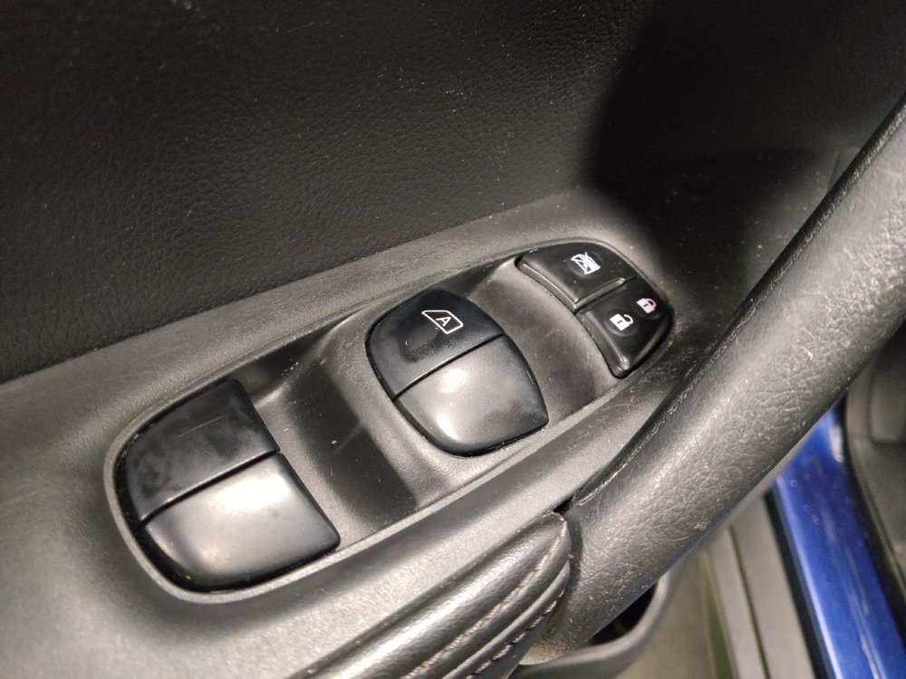 Used 2019 Nissan Rogue SL w/ Premium Package FWD image 27