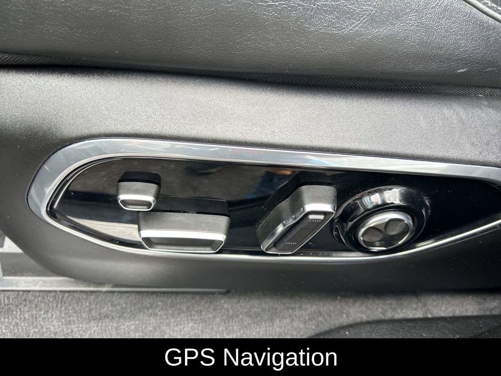 Certified 2022 Jeep Grand Cherokee Overland w/ Luxury Tech Group IV image 15