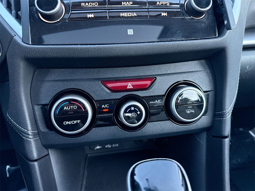 Used 2021 Subaru Impreza 2.0i Limited image 17