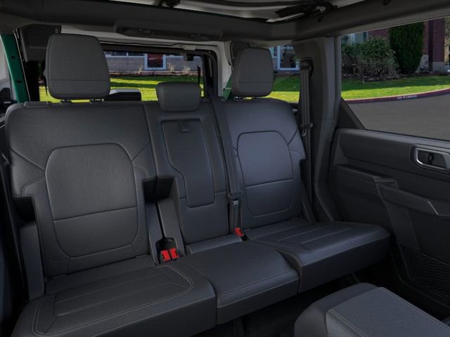 New 2025 Ford Bronco Badlands image 11