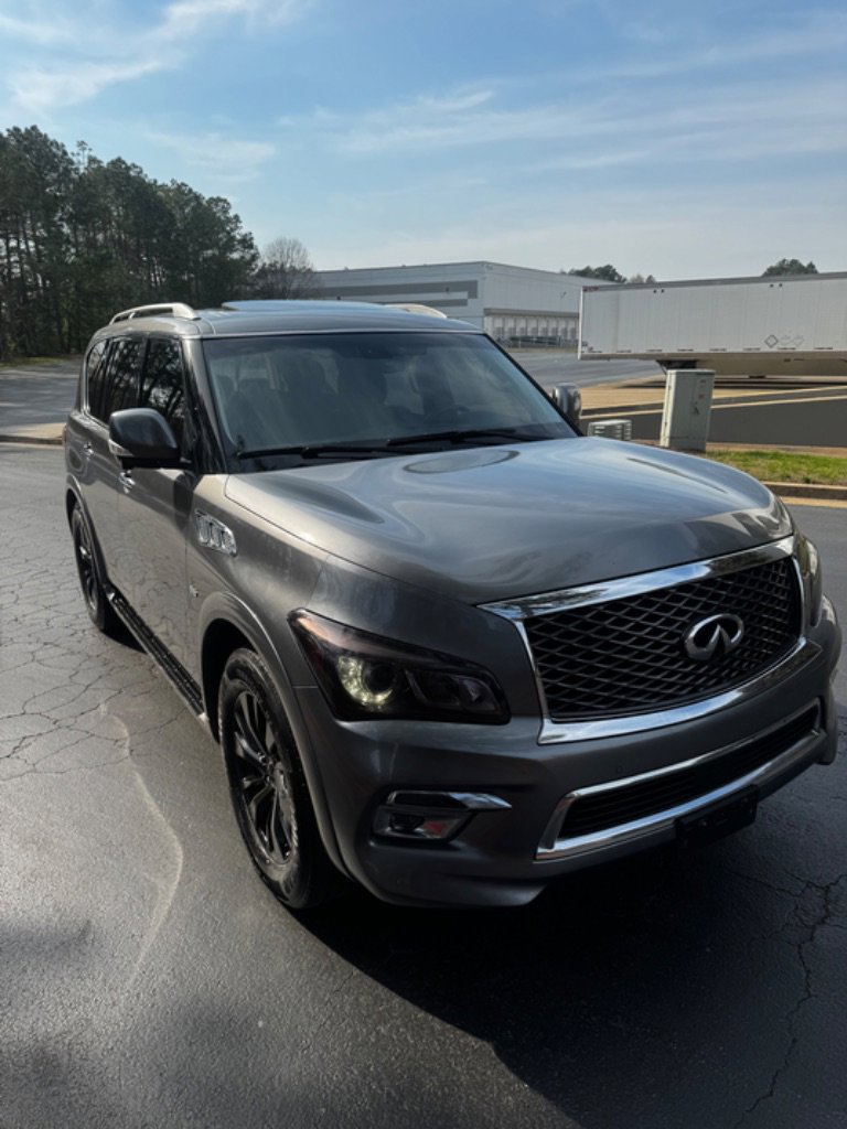 Used 2016 INFINITI QX80 Base w/ Driver's Assistance Package image 3
