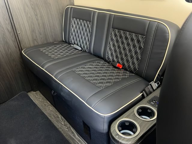 Used 2025 Mercedes-Benz Sprinter 3500 image 25