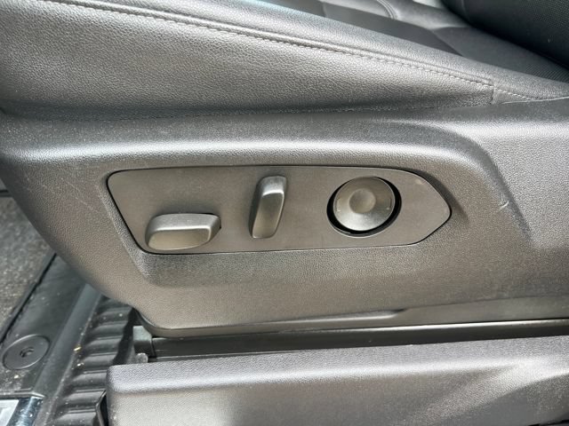 Used 2024 Chevrolet Silverado 2500 LTZ AWD/4WD image 18