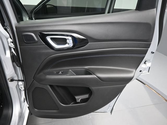 New 2025 Jeep Compass Limited w/ Driver Assist Group I AWD/4WD image 16