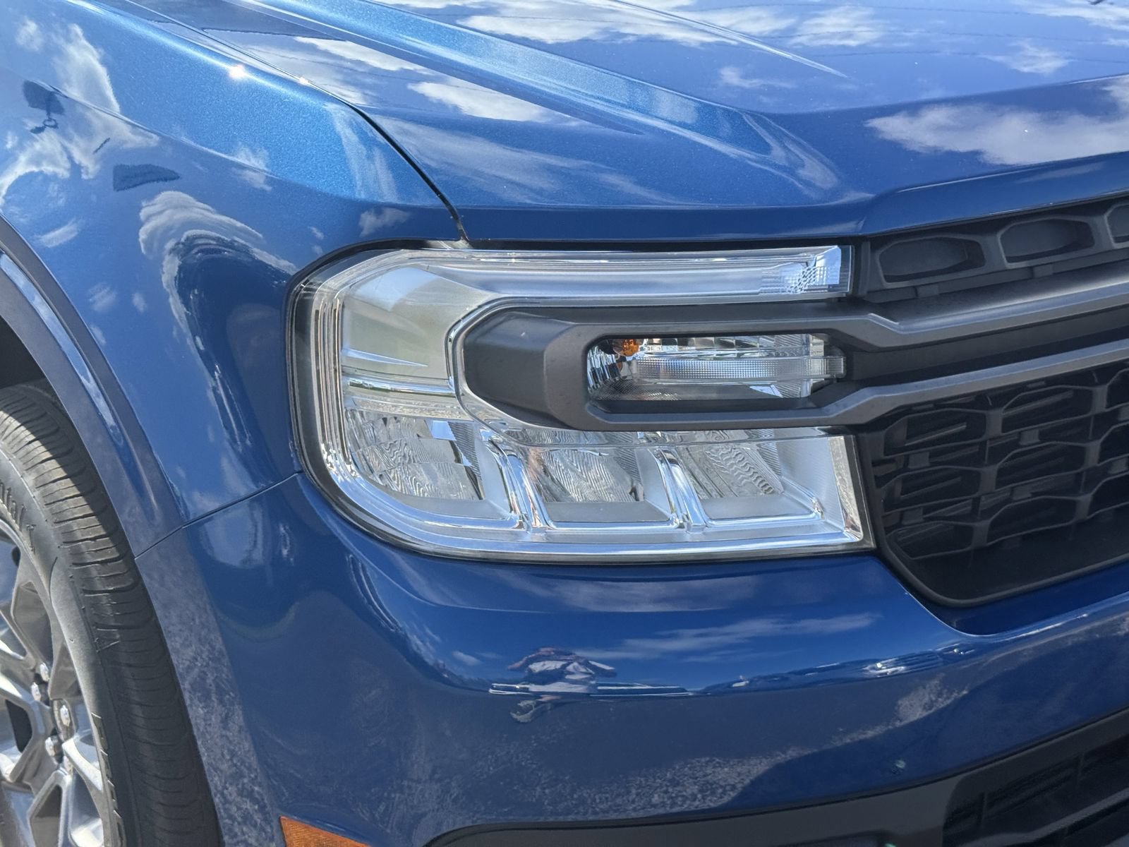 Certified 2024 Ford Maverick XLT FWD image 8