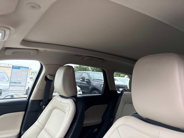 New 2025 Lincoln Corsair Grand Touring w/ Jet Appearance Package image 24