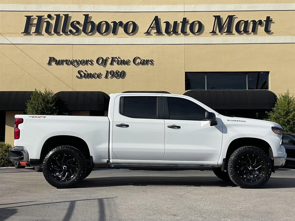 Used 2023 Chevrolet Silverado 1500 W/T w/ WT Fleet Convenience Package image 4