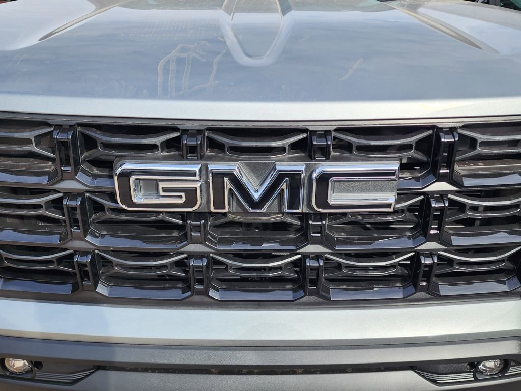 New 2026 GMC Canyon Elevation w/ Convenience Package image 10