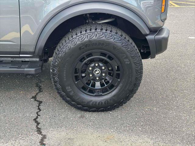 Used 2026 Ford Bronco Badlands AWD/4WD image 9
