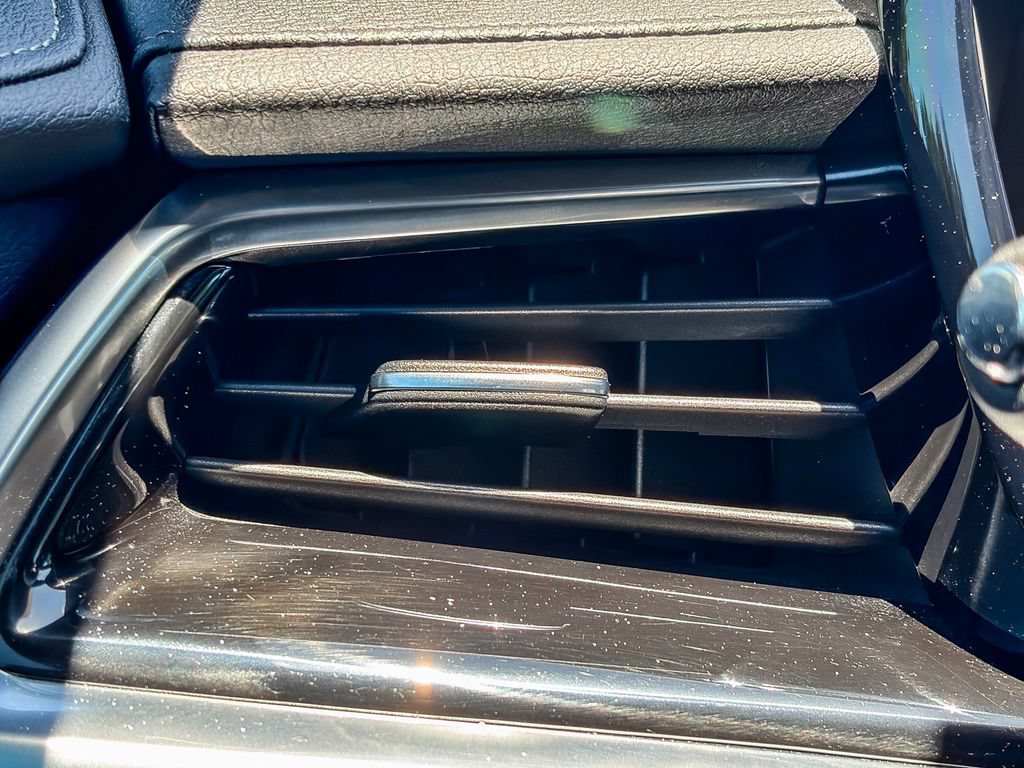 Certified 2024 Cadillac XT6 Luxury w/ LPO, Floor Liner Package FWD image 41