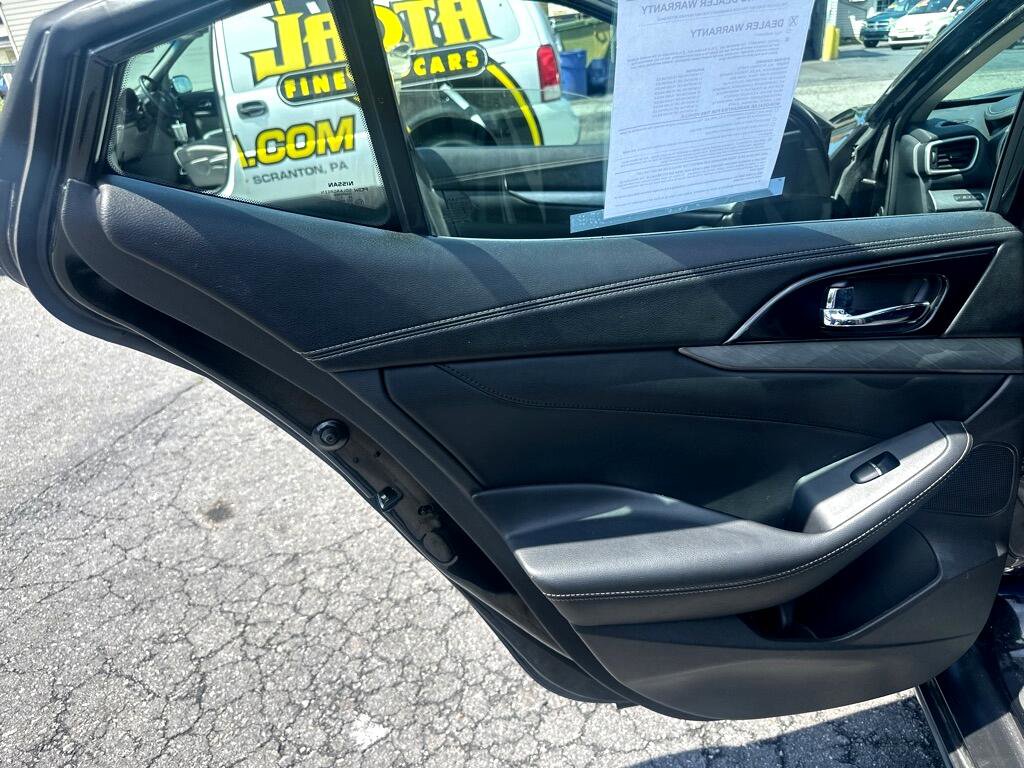 Used 2018 Nissan Maxima 3.5 SV image 23