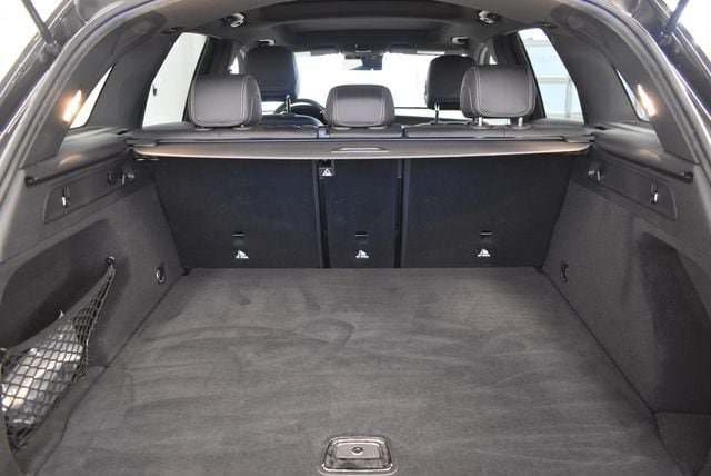 Used 2022 Mercedes-Benz GLC 300 4MATIC image 16