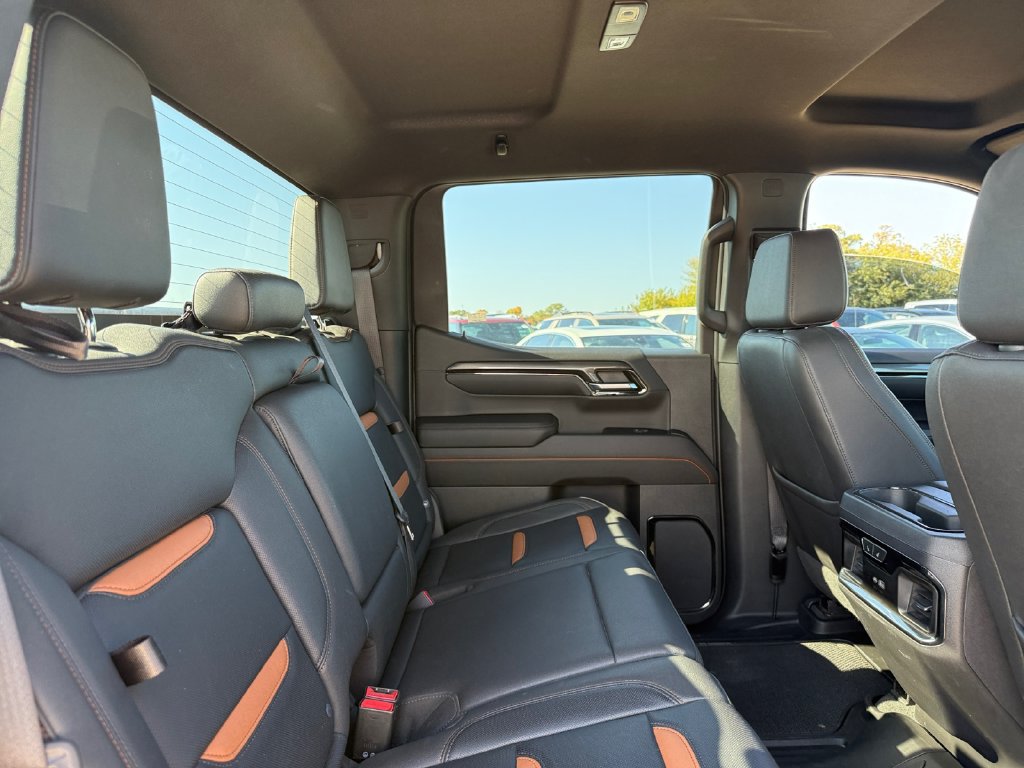 Used 2023 GMC Sierra 1500 AT4 AWD/4WD image 39