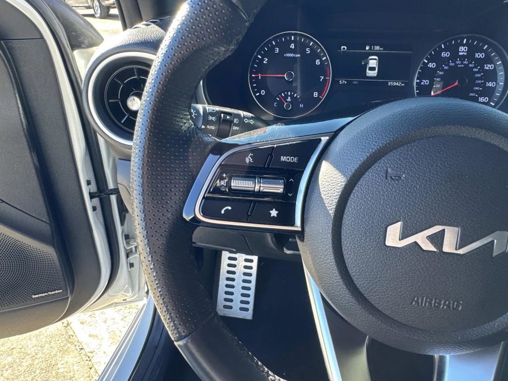 Used 2024 Kia Forte GT-Line w/ GT-Line Premium Package image 40