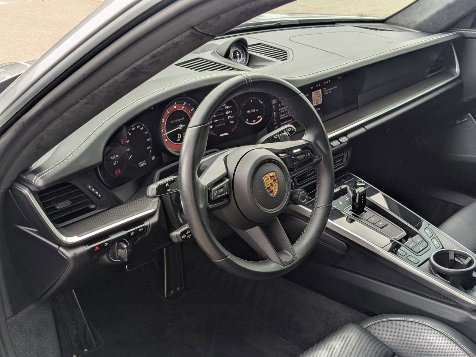 Used 2021 Porsche 911 Turbo S image 4