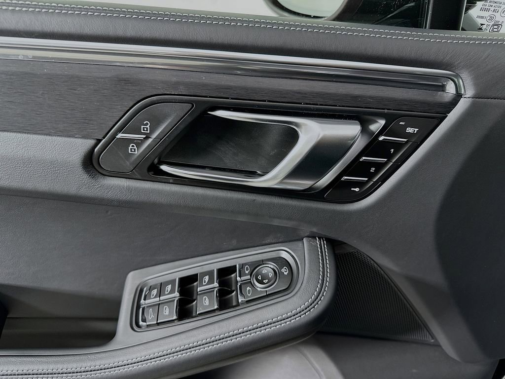 New 2026 Porsche Macan GTS image 20