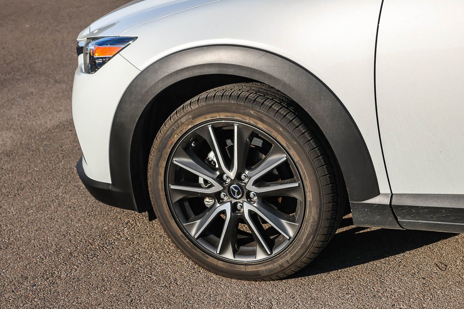 Used 2017 MAZDA CX-3 Touring FWD image 9