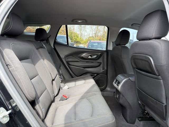 Used 2022 GMC Terrain SLE w/ Elevation Edition image 10