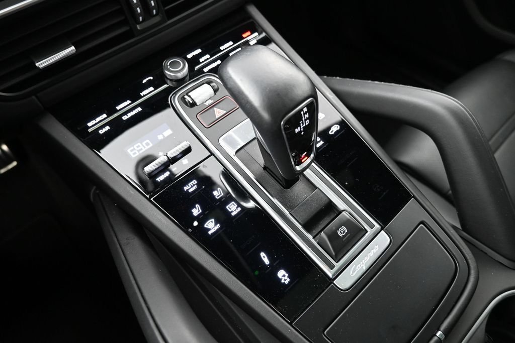 Certified 2021 Porsche Cayenne GTS AWD/4WD image 21