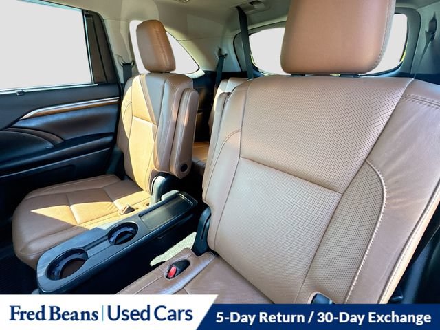 Used 2019 Toyota Highlander Limited AWD/4WD image 32