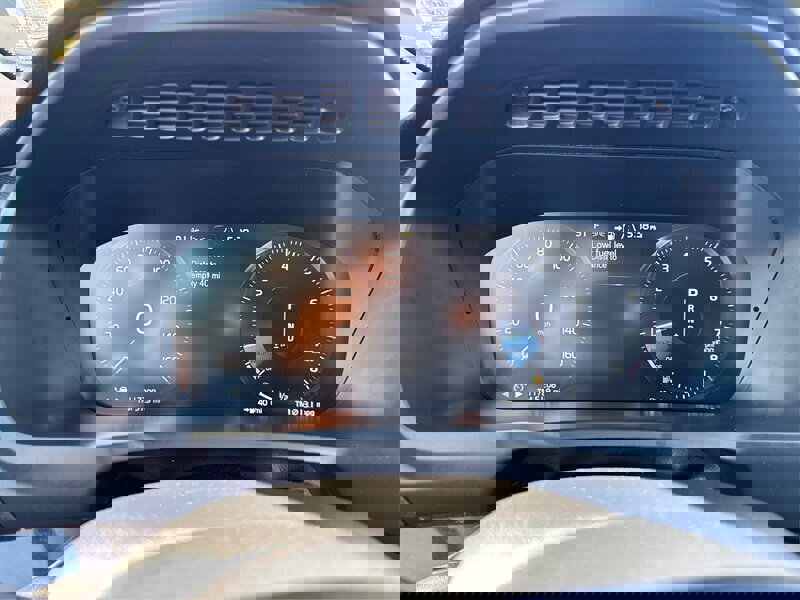 Used 2016 Volvo XC90 T6 Momentum w/ Momentum Plus Package image 45