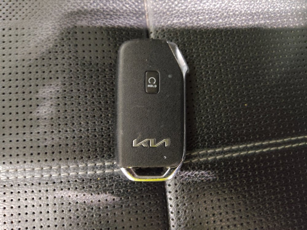 Used 2022 Kia Telluride EX w/ EX Premium Package AWD/4WD image 32