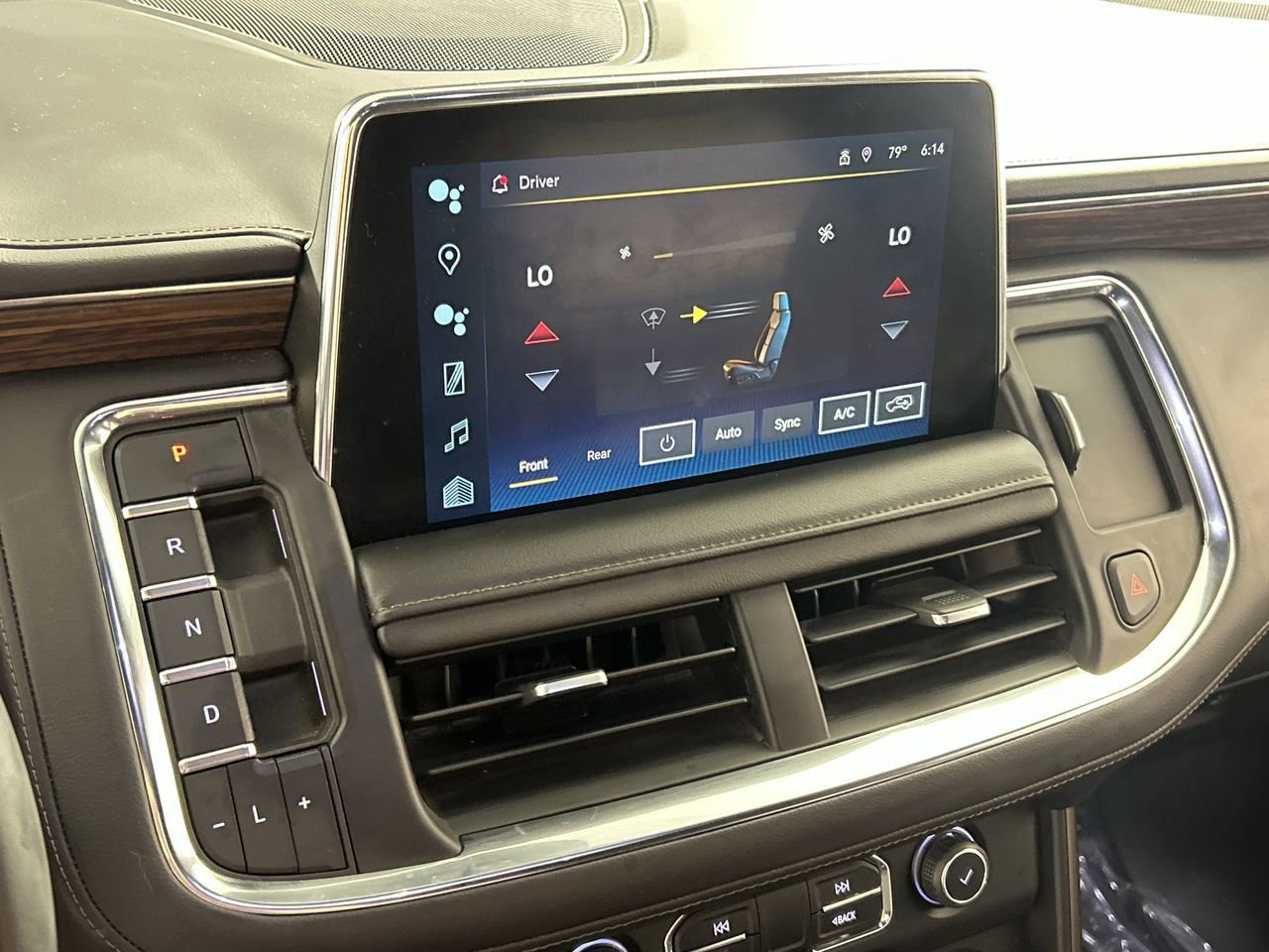 Used 2023 Chevrolet Tahoe High Country image 16