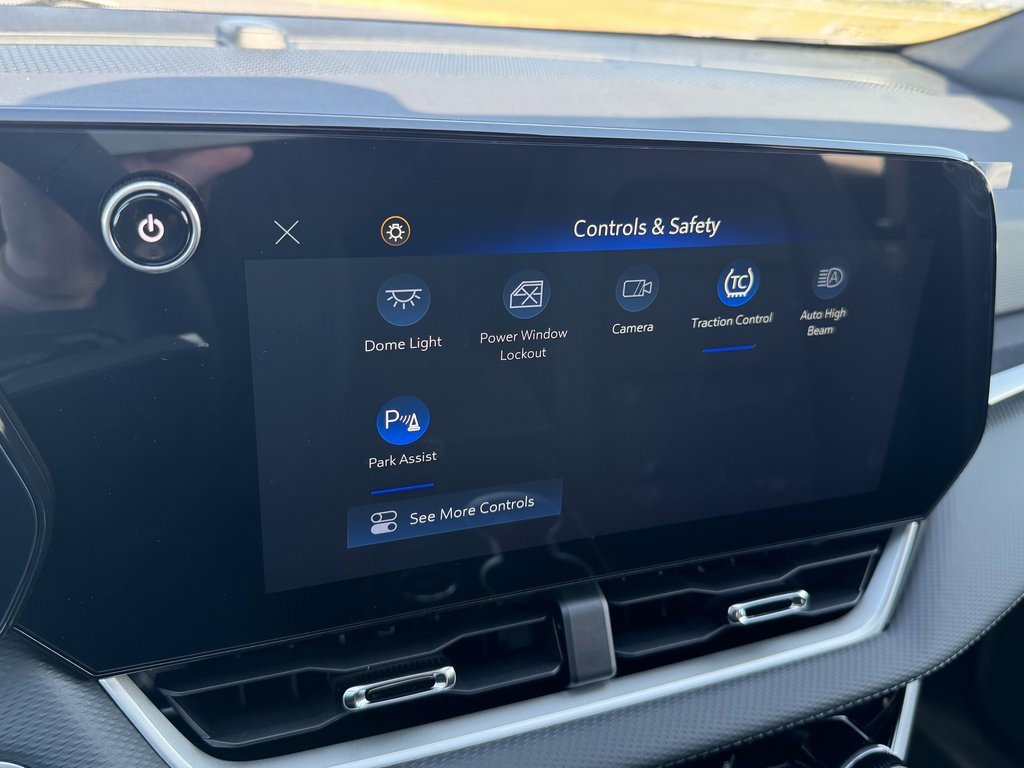 New 2026 Chevrolet Equinox LT w/ Convenience Package II image 21