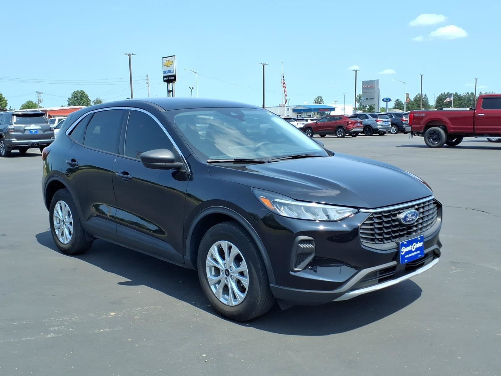 Used 2023 Ford Escape Active w/ Tech Pack #1 AWD/4WD image 8