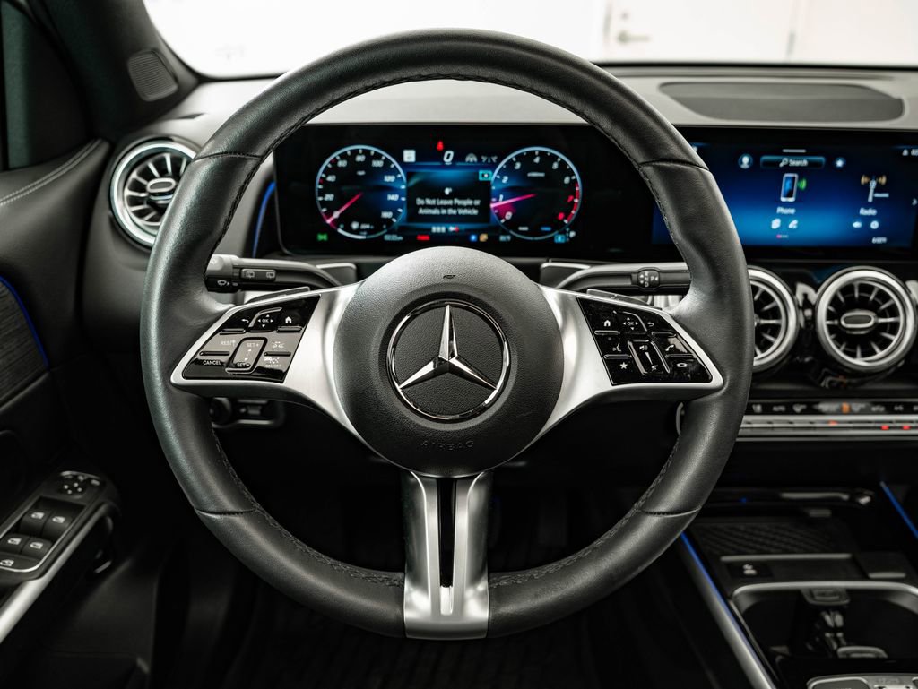 Certified 2024 Mercedes-Benz GLB 250 4MATIC image 40