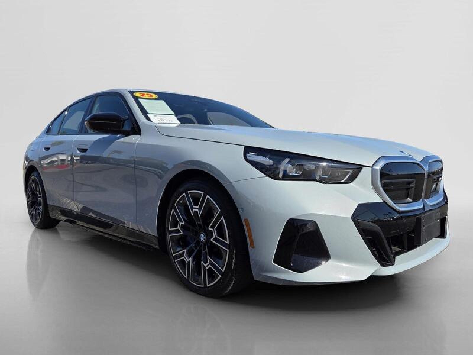 Used 2025 BMW i5 M60 w/ Premium Package AWD/4WD image 7