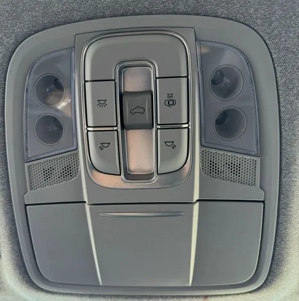 Used 2019 Hyundai Santa Fe FWD image 41
