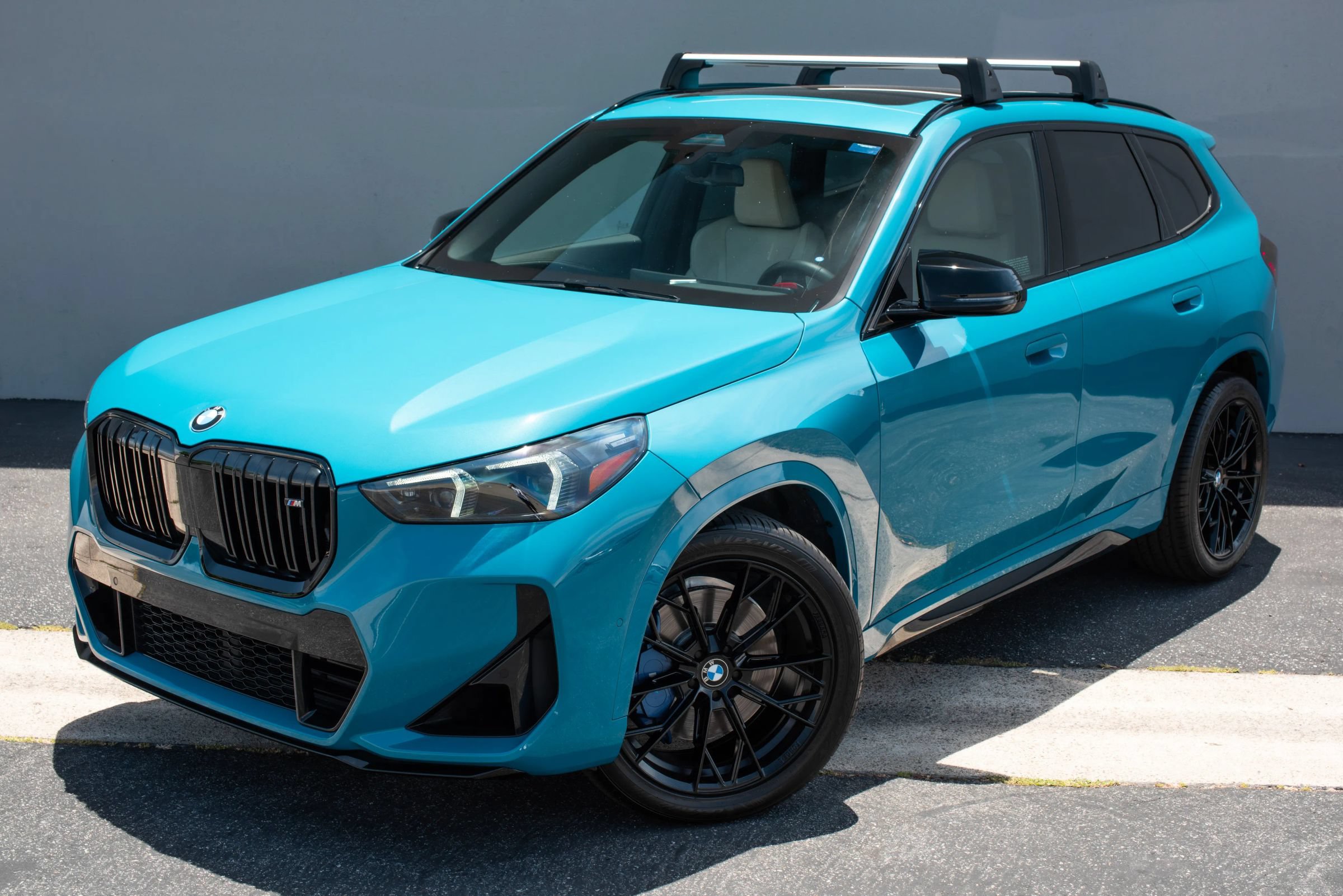 Used 2025 BMW X1 M35i w/ Shadowloine Package AWD/4WD image 2
