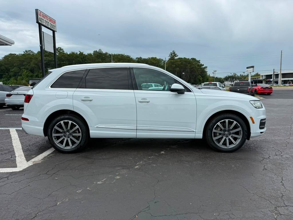 Used 2018 Audi Q7 3.0T Prestige AWD/4WD image 8
