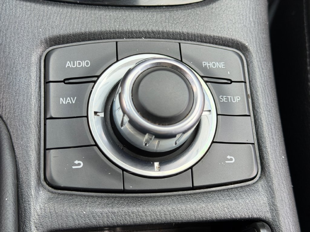 Used 2014 MAZDA MAZDA6 Touring w/ Touring Technology Package FWD image 28