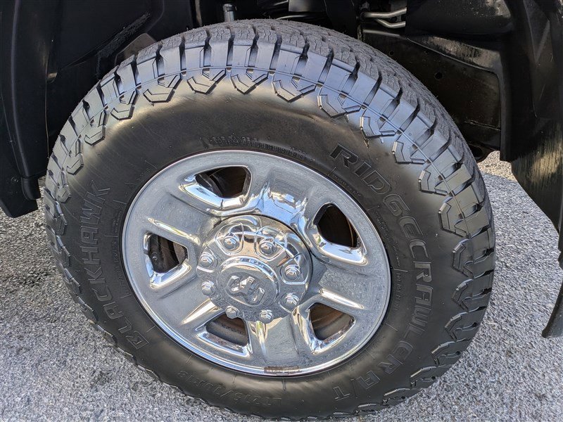 Used 2024 RAM 2500 Tradesman w/ Chrome Appearance Group image 10