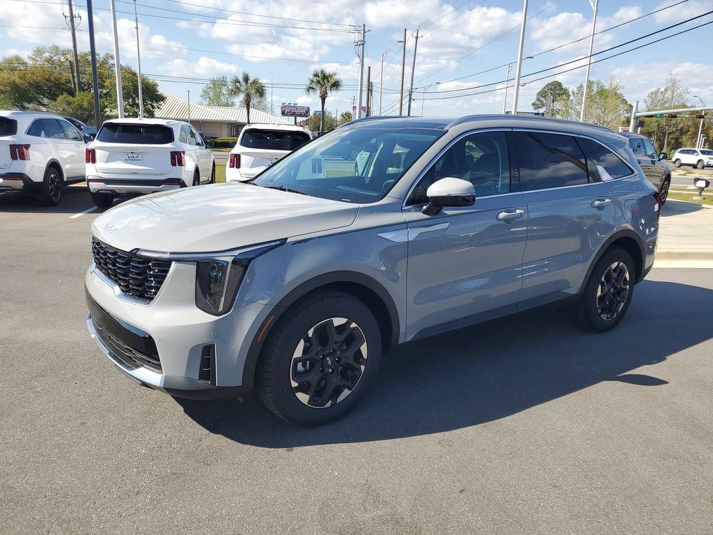 New 2026 Kia Sorento S w/ S Panoramic Sunroof Package FWD image 2